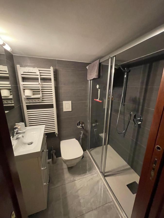 Caravaggio Apartment Napoli Esterno foto